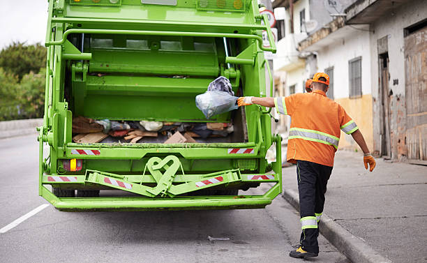Best Construction Debris Removal  in Holbrook, NY